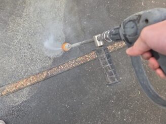 土間洗浄中