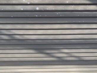 雨戸錆止め前