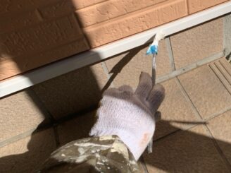 水切り上塗り中